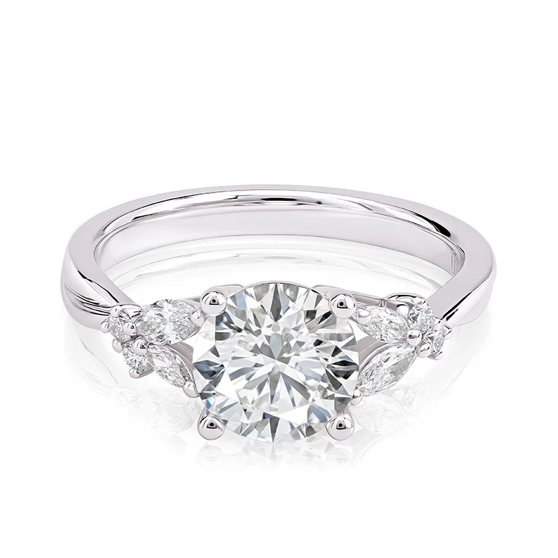 Evaan Lab Grown Diamond Sidestones Ring – SR001 — Thumbnail 2