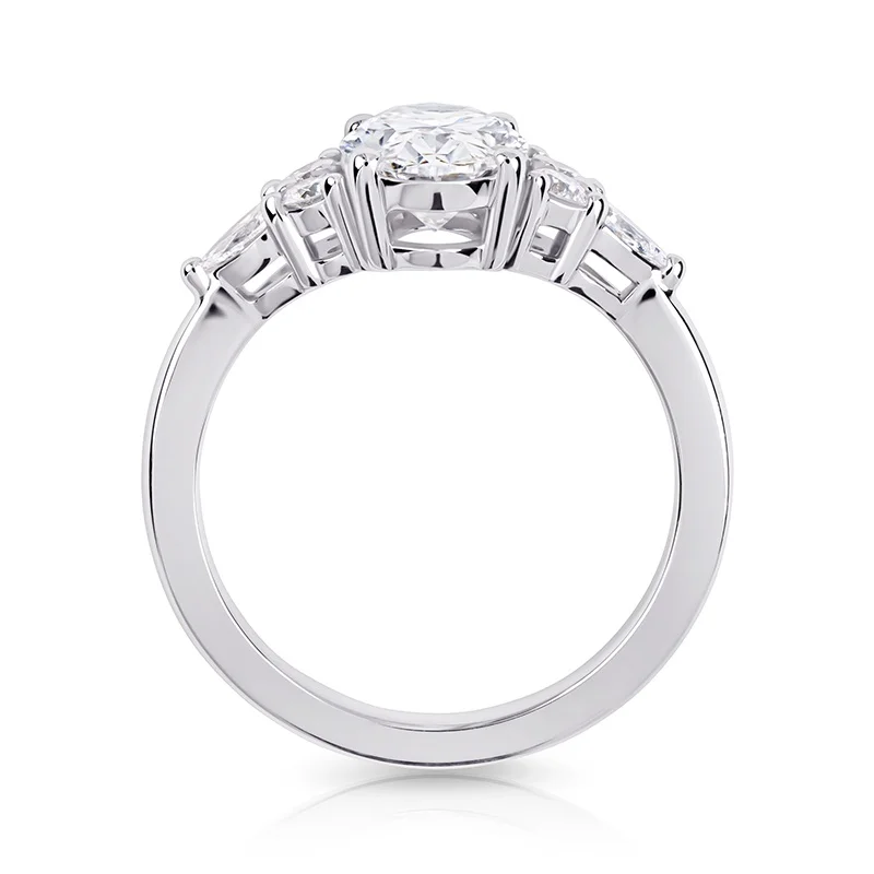 Evaan Lab Grown Diamond Sidestones Ring – Oval- SR017 — Thumbnail 7