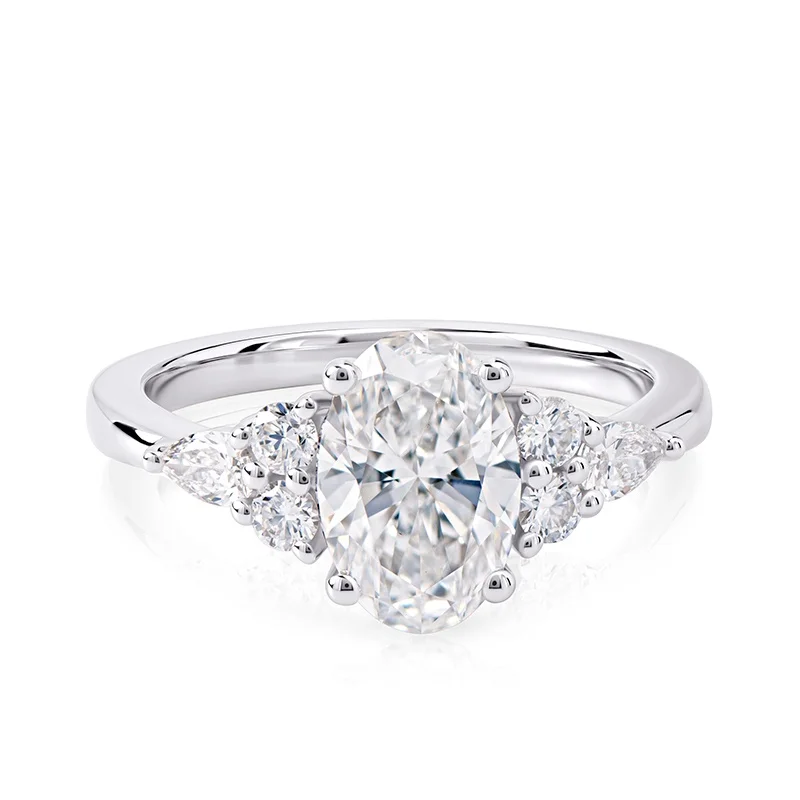 Evaan Lab Grown Diamond Sidestones Ring – Oval- SR017 — Thumbnail 8