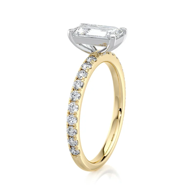 Evaan Lab Grown Diamond Solitaire  Pave Ring –  Emerald — Thumbnail 3