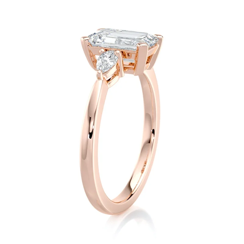 Evaan Lab Grown Diamond Three Stone Ring –Emerald — Thumbnail 2